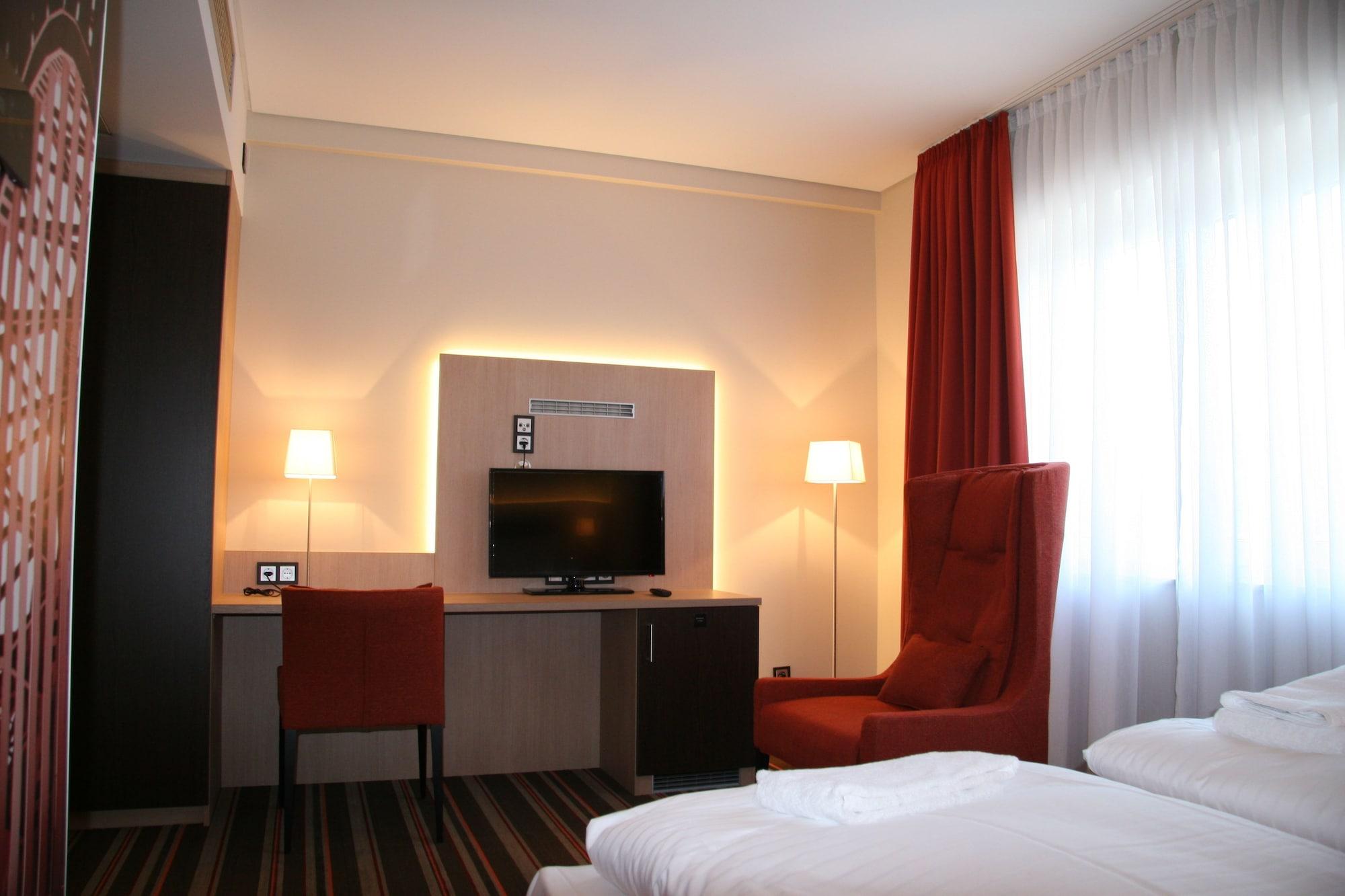 Hotel Fortune Кельн Екстер'єр фото