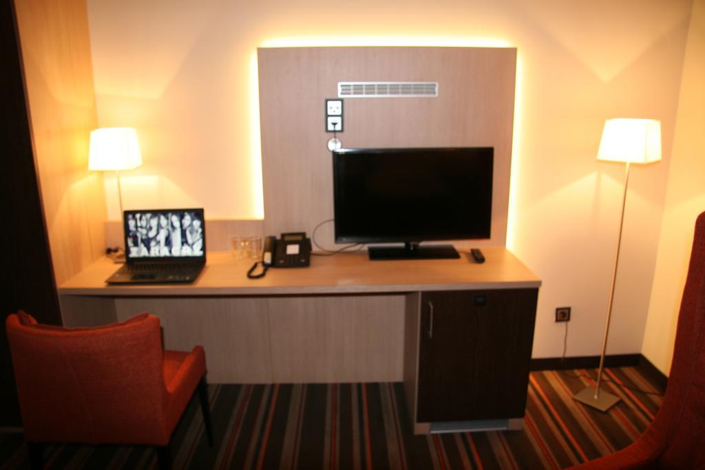 Hotel Fortune Кельн Екстер'єр фото