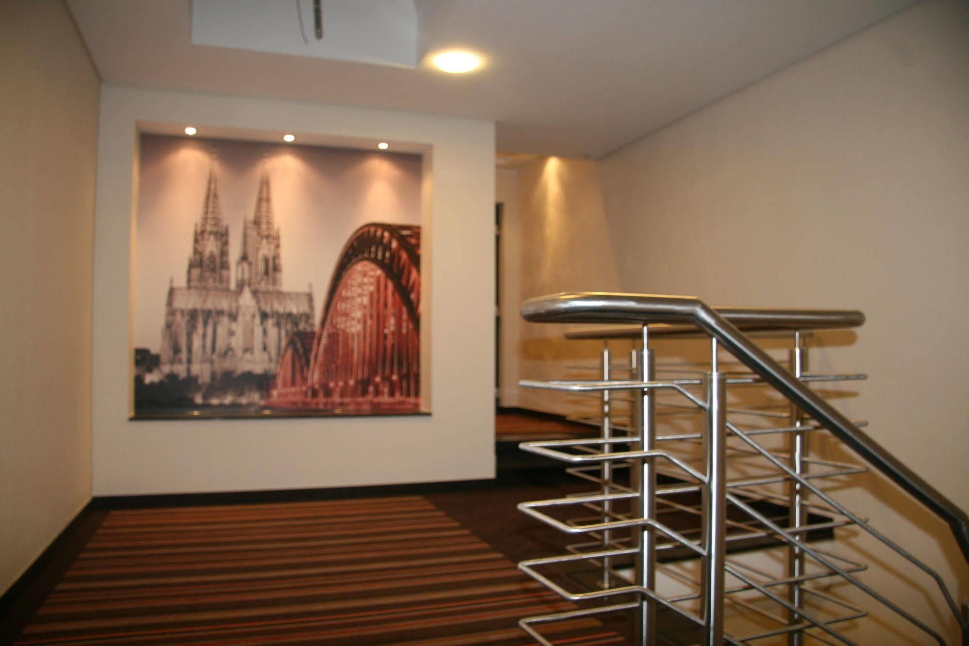 Hotel Fortune Кельн Екстер'єр фото